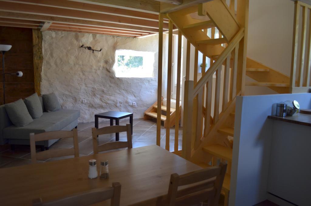 Gites La Ferme Accrochee A La Colline Lagorce  Luaran gambar